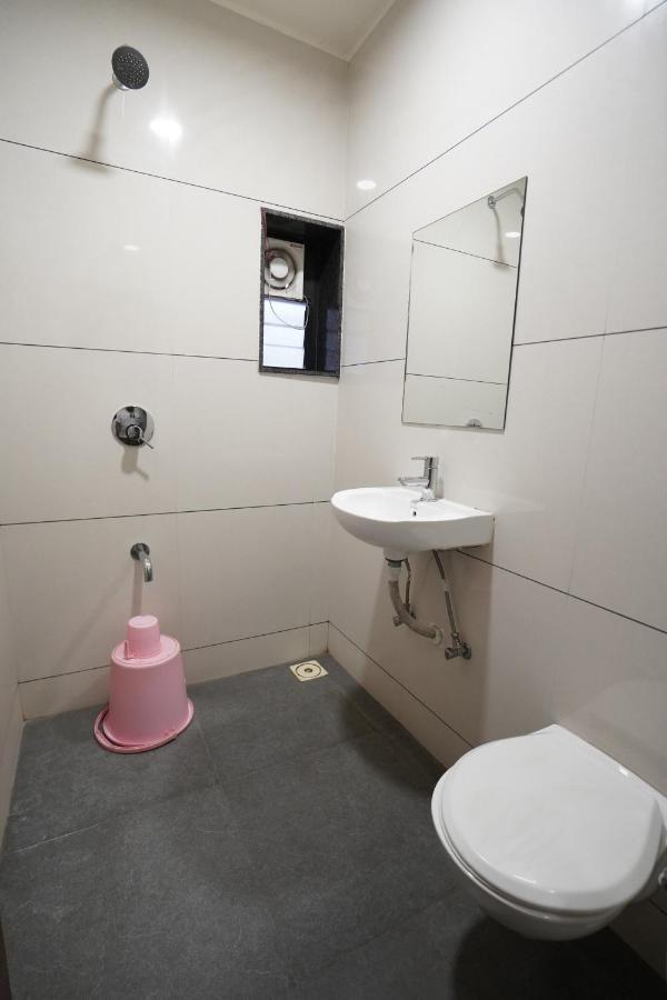 Hotel Ravi Residency Nadiād 外观 照片